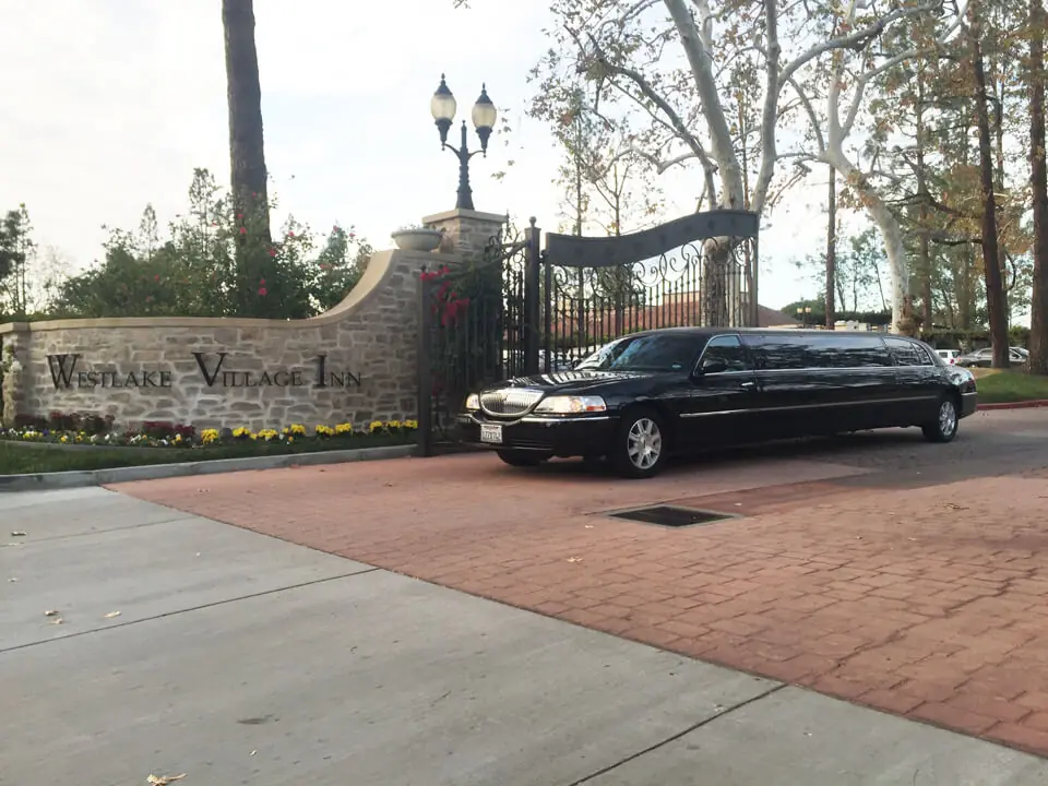 Limousine service in Westlake Village CA